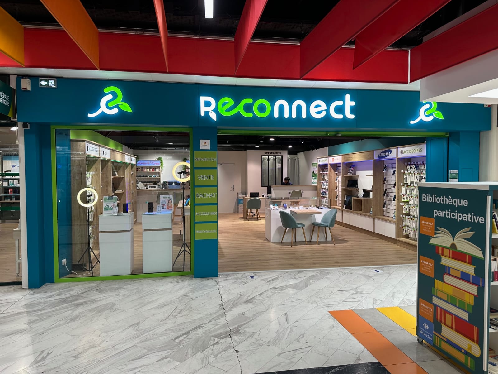 Boutique RECONNECT Nimes Sud 30000 à nimes  30000